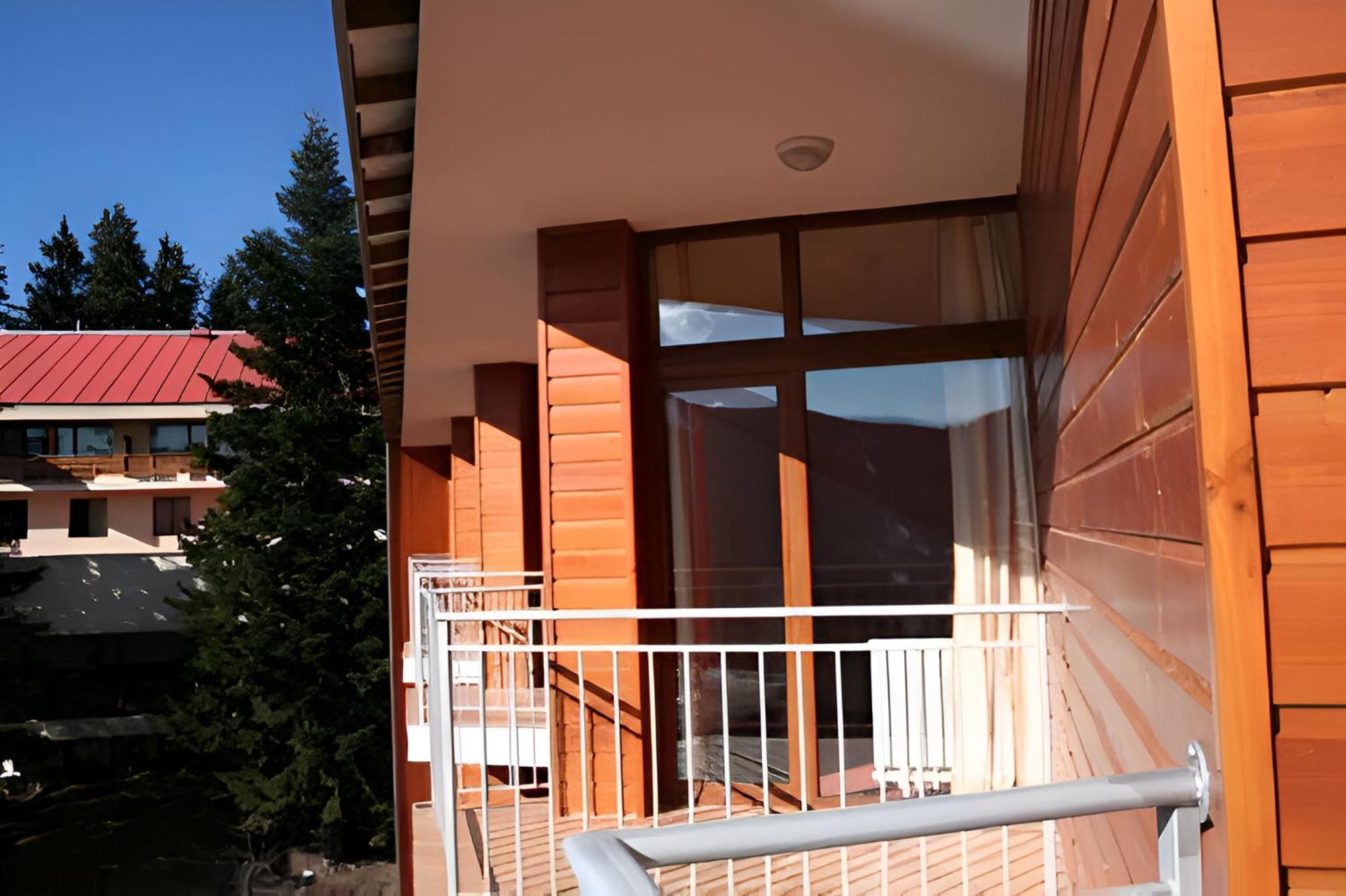 Dafovska Hotel Pamporovo Exteriör bild